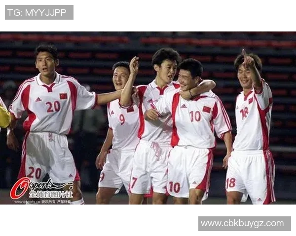 中国足球明星的辉煌历程与影响力探讨